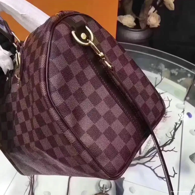 Fashionreps Bags 19T1L0627 LV 0803